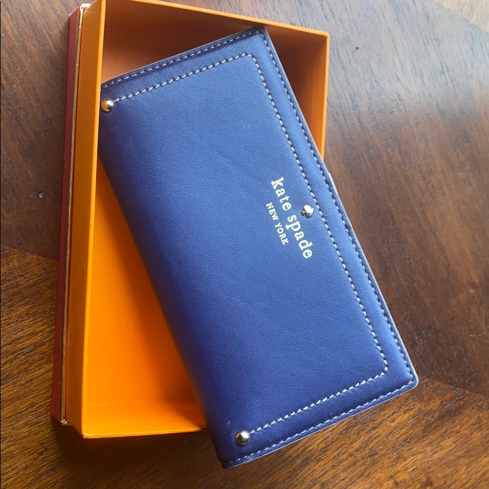 kate spade Mott Street wallet